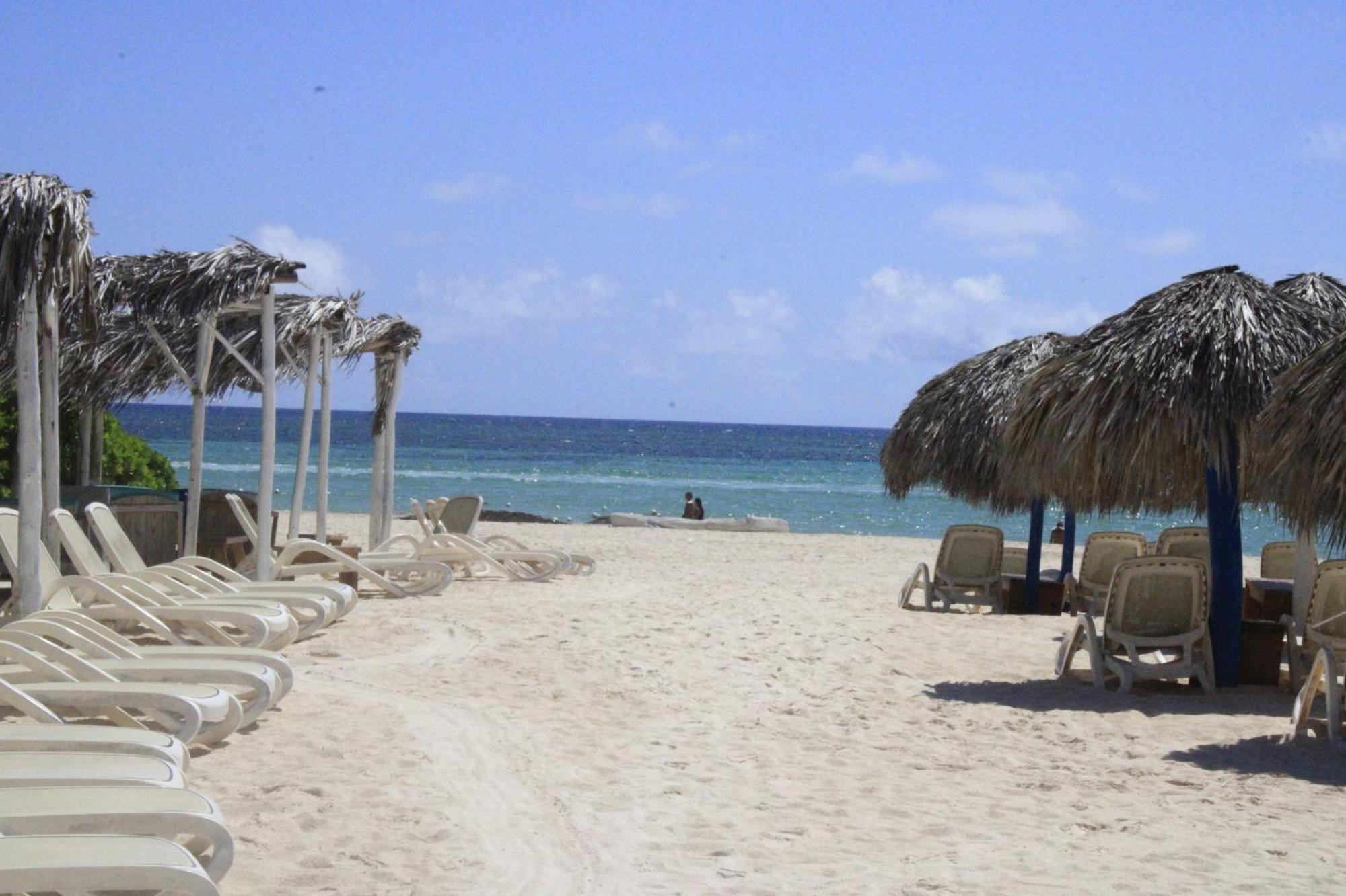 Getaway En Bavaro Deluxe Appartement *